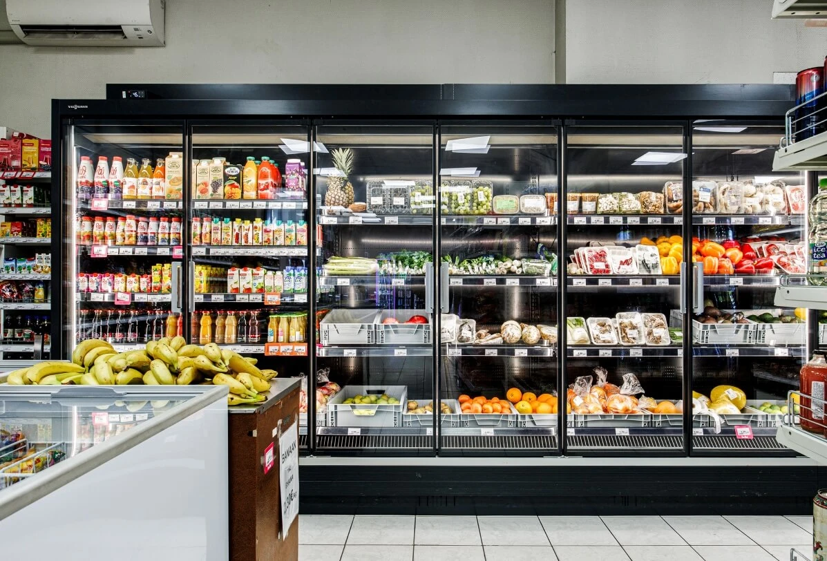 Tüdrukud OÜ toidupood ja tegemised